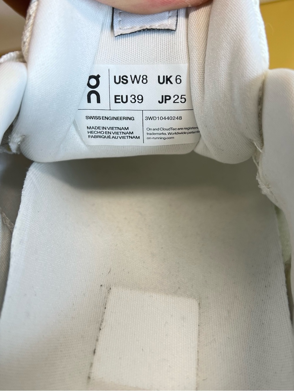 On Running Cloudsurfer Womens Size 8 White/Sand With Box Worn 3x Indoors Only! - Picture 12 of 16